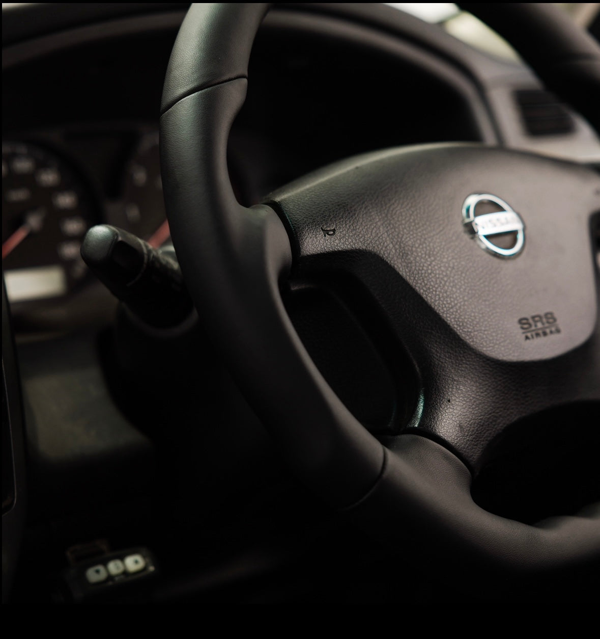 Patrol Carbon Fibre & Black Leather Steering Wheel Upgrade