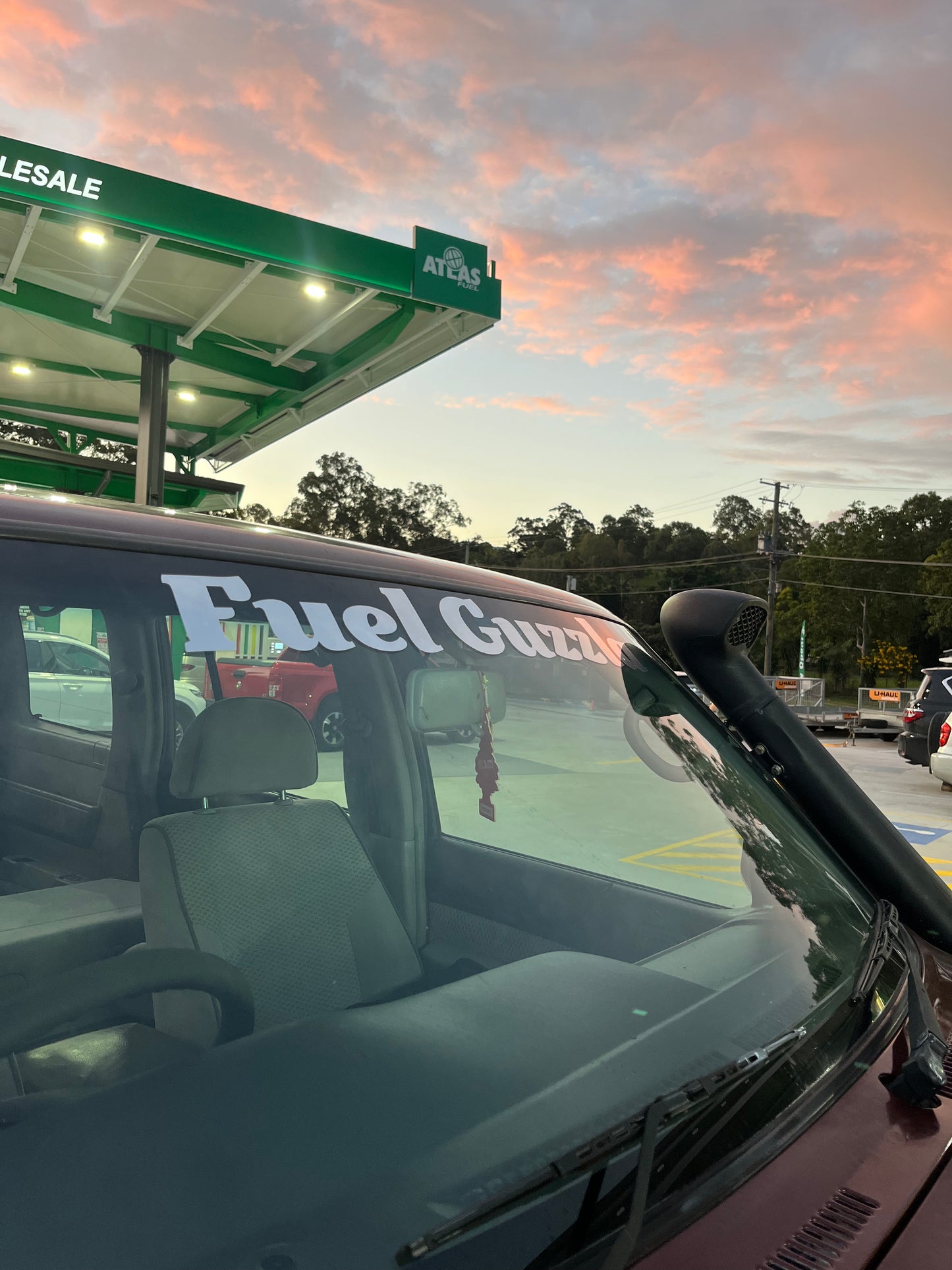 Chrome Fuel Guzzla Window Banner