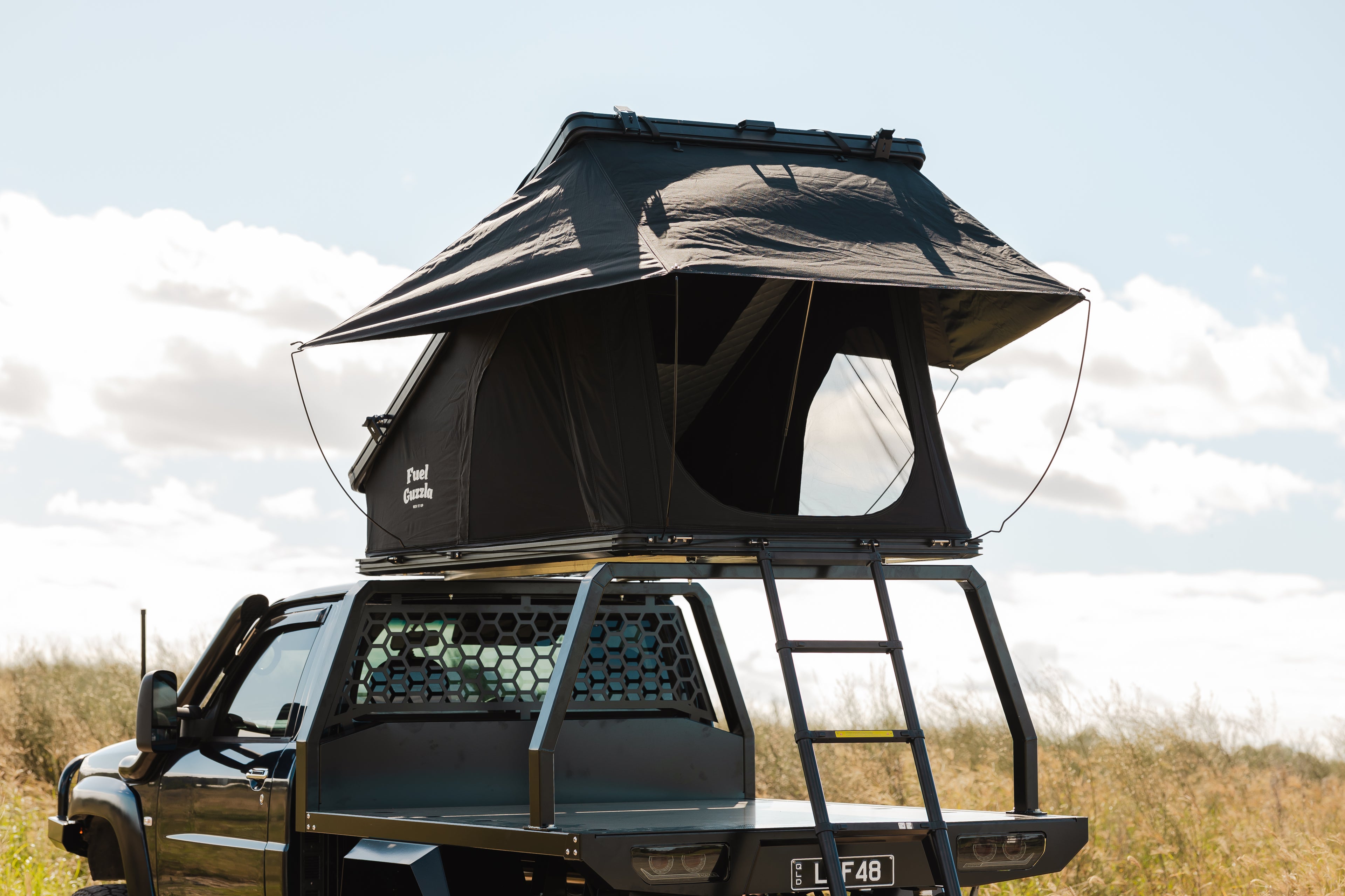 Fuel Guzzla V5 X-HINGE Rooftop Tent & 270 Degree Awning Bundle