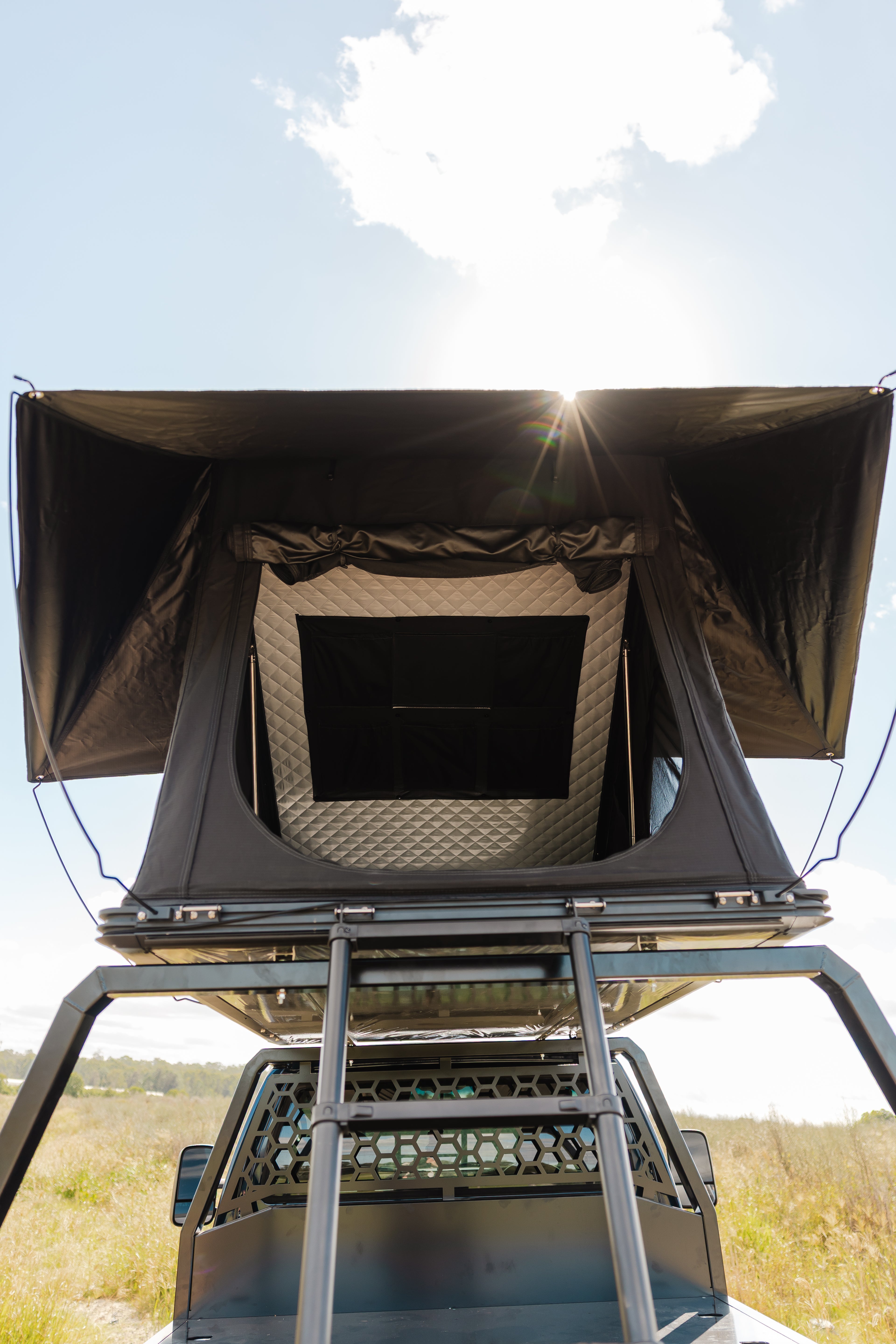 Fuel Guzzla V5 X-HINGE Rooftop Tent & 270 Degree Awning Bundle